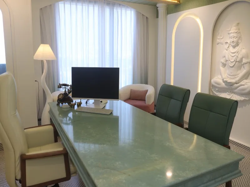 Partner Desk & Cabin - CA Anup Soni