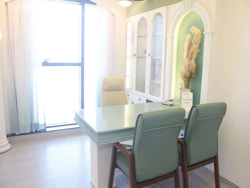 Executive Display & Cabin - CA Nikita Sharma